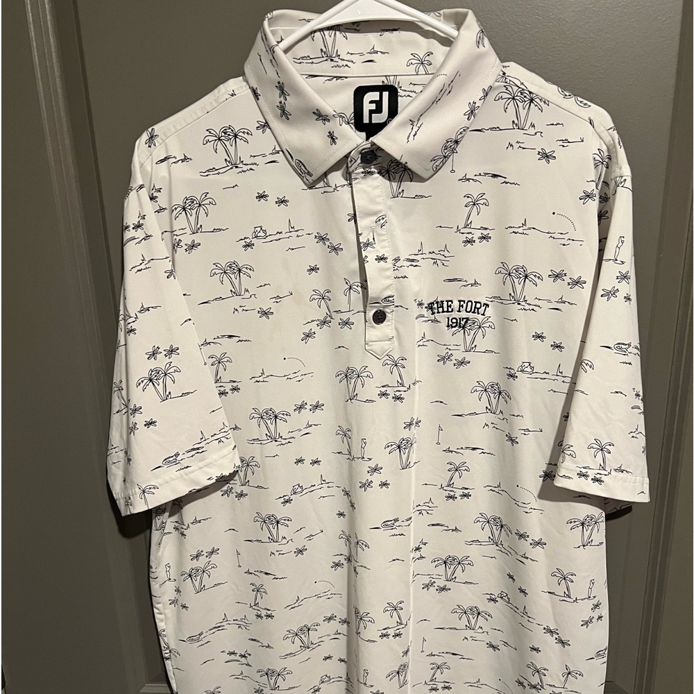 Footjoy Large Golf Shirt “The Fort”